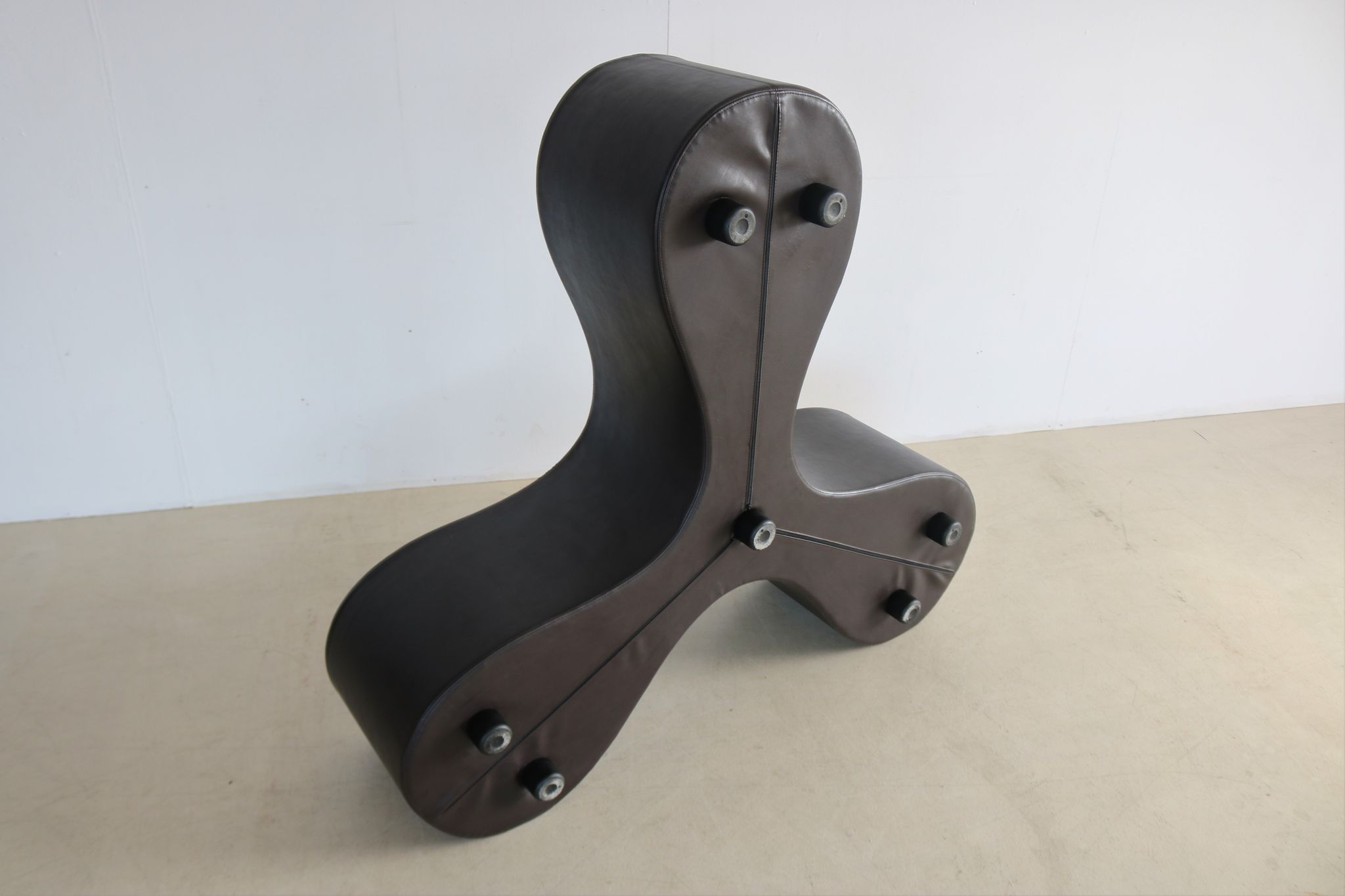 Banc Flower Vitra par Sanaa