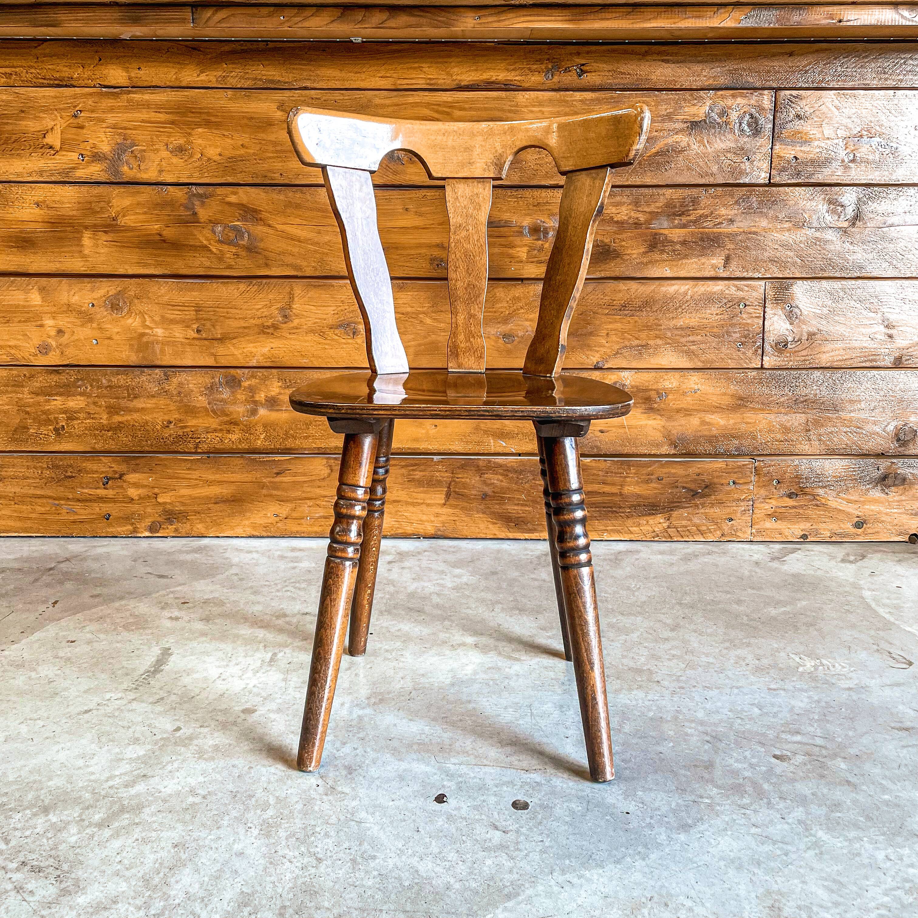 Lot de 2 chaises bistrot vintage