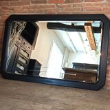 Mirror with beveled ice