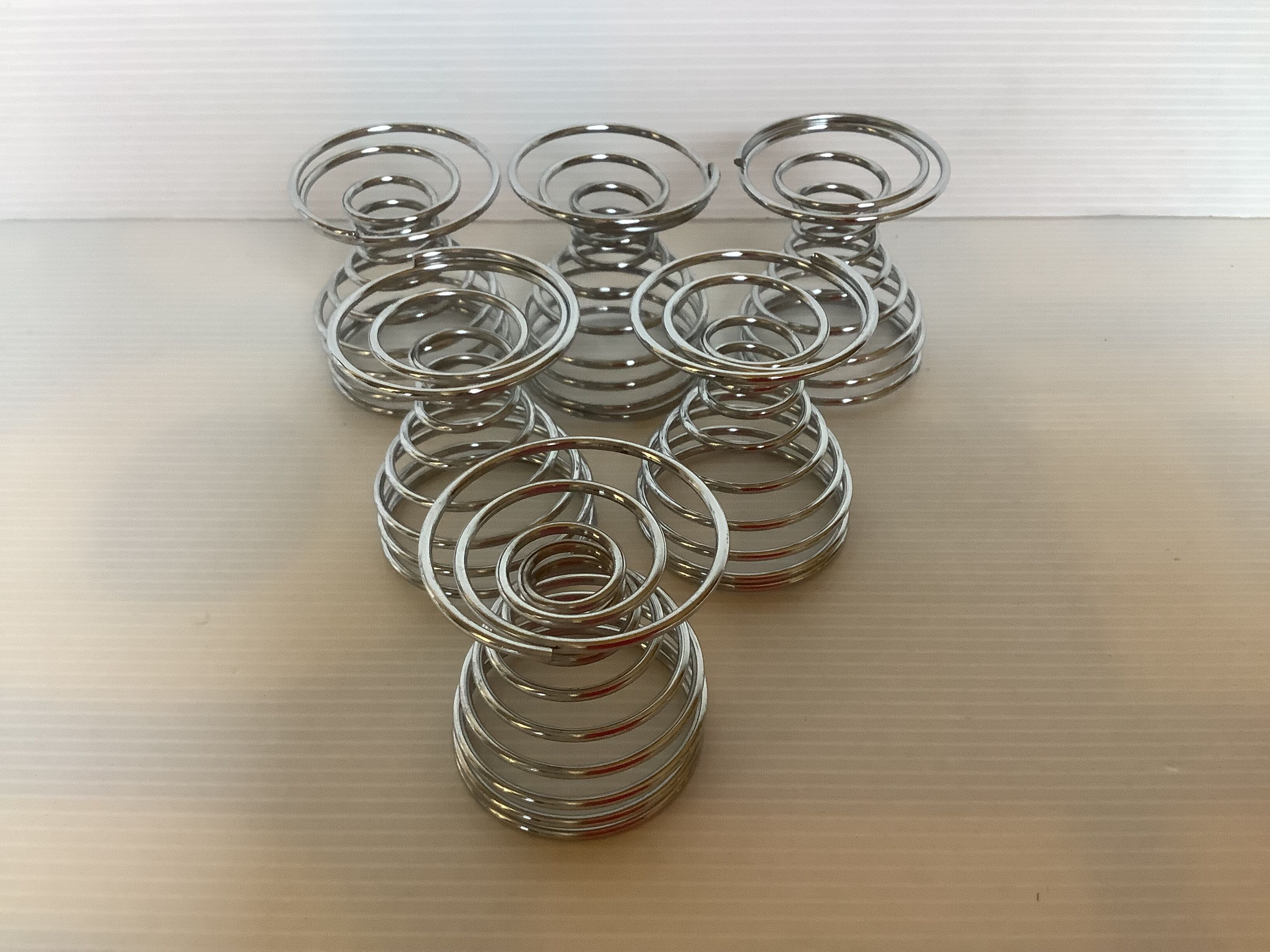 Six coquetiers ressort spirale
