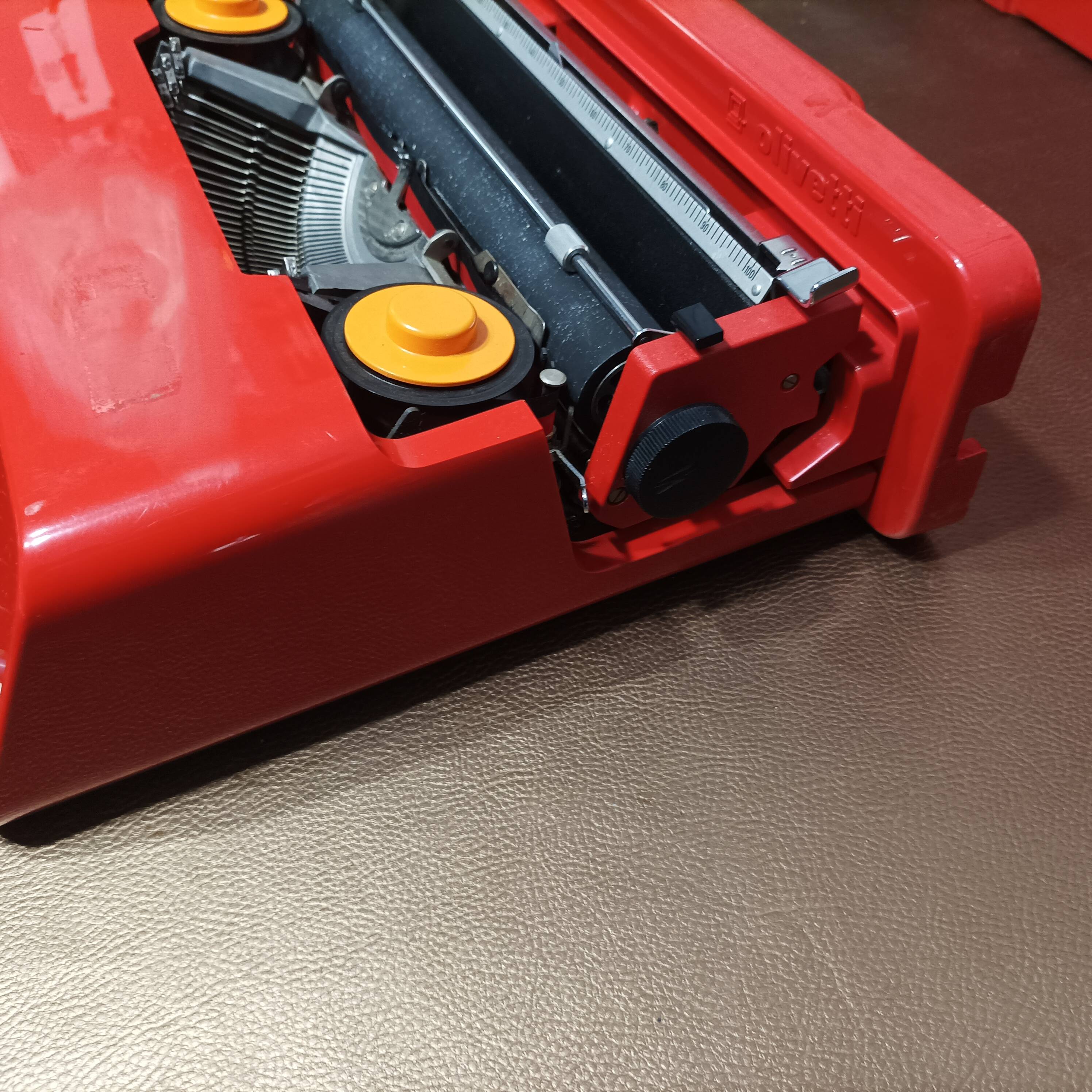 Olivetti Valentine S typewriter