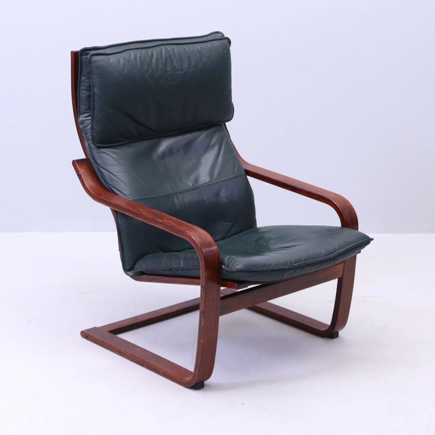 Vintage Scandinavian POÄNG armchair in fir green leather – IKEA, 1980s