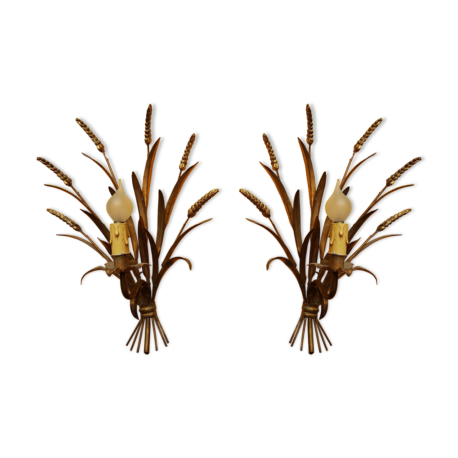 Pair of "wheat ear" gold metal sconces