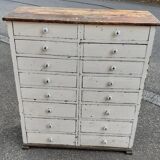 Workshop cabinet with drawers