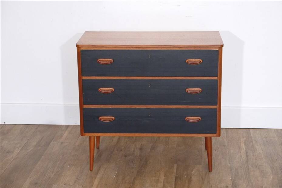 Vintage scandinavian teak chest of drawers