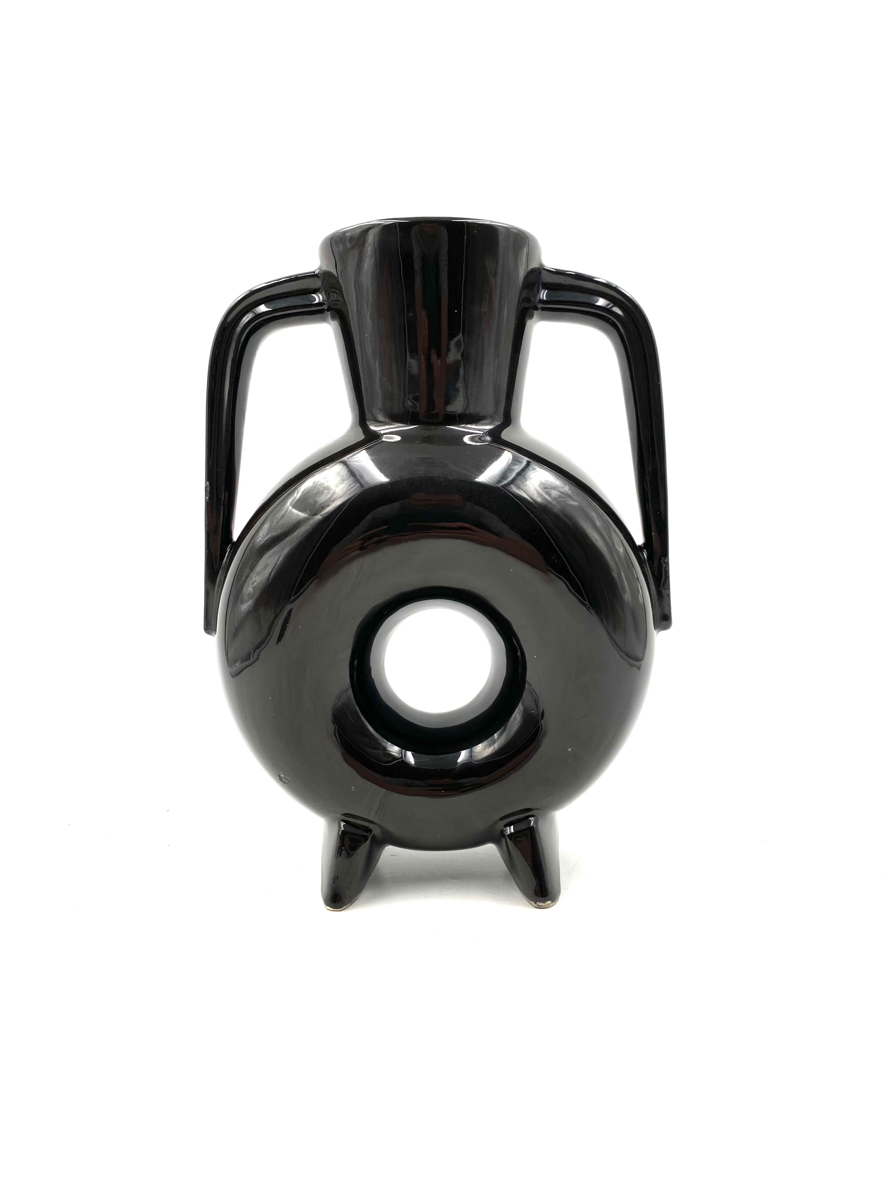 Vase en céramique noire moderne organique, France 1970s