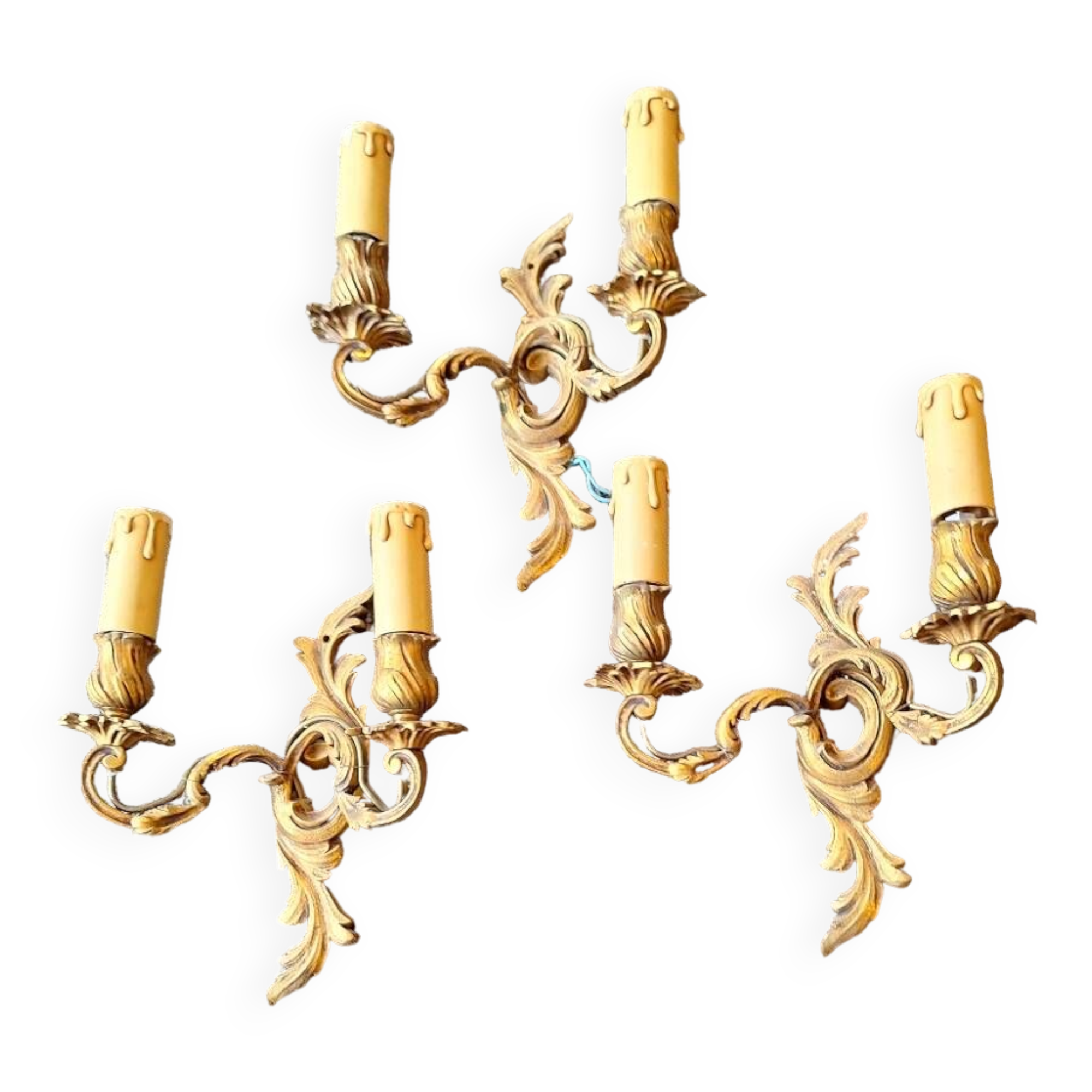 series lot 3 bronze wall lights