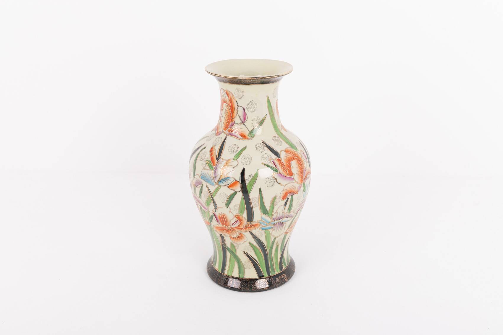 Vintage Chinese porcelain vase, 1970’s