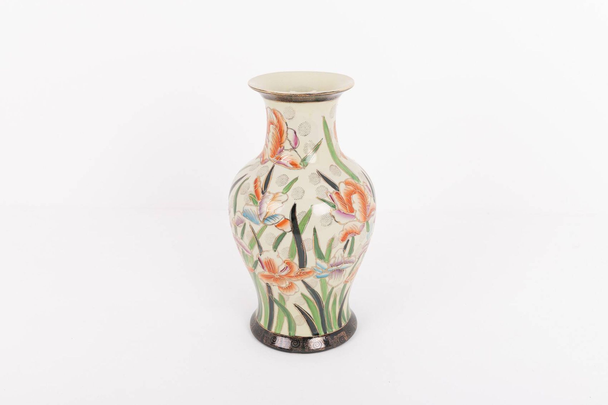 Vintage Chinese porcelain vase, 1970’s