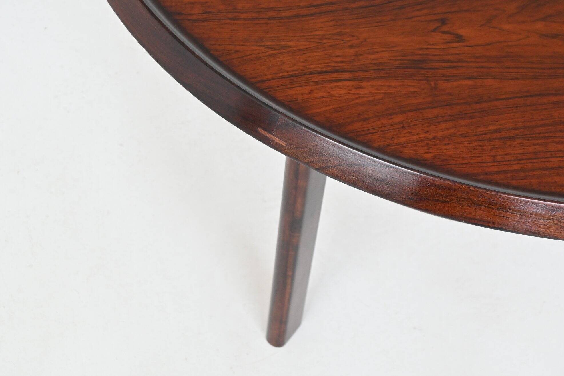 Table basse « Bellis » de Torbjörn Afdal en palissandre, Bruksbo, Norvège, 1960