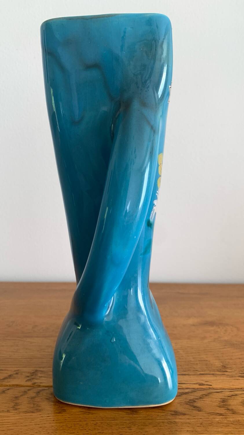 Sculptural vase in azure blue ceramic, hand-painted floral decoration –