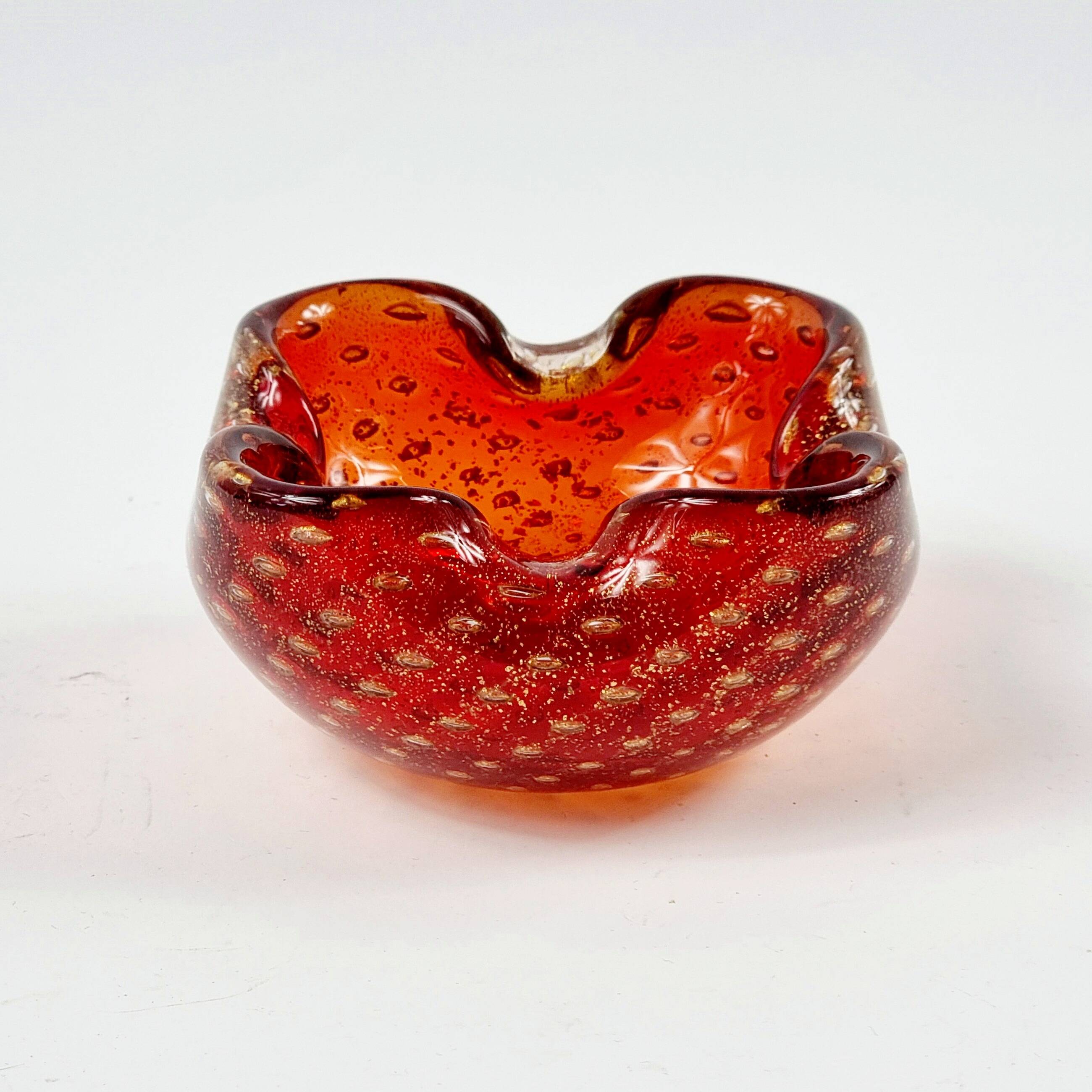 Murano Glass Bowl or Ashtray With Gold Dust & Air Bubbles from Barovier & Toso, Italy, 1960s