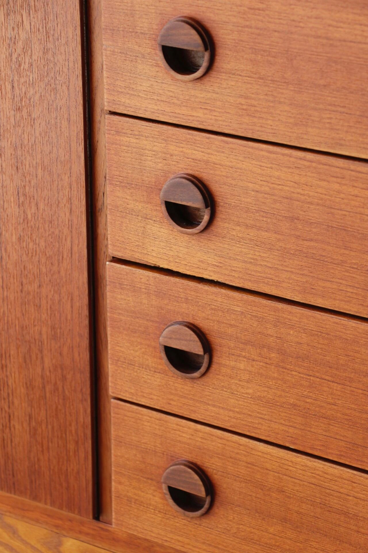Vintage Scandinavian teak sideboard (220 cm)