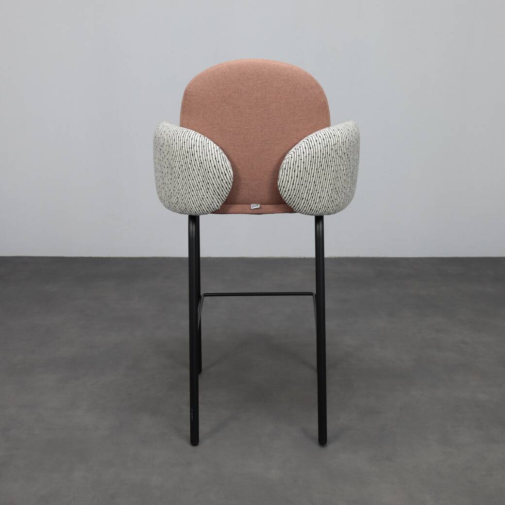 Barstool Dost Bar Tube by Rianne Koens for Puik Design