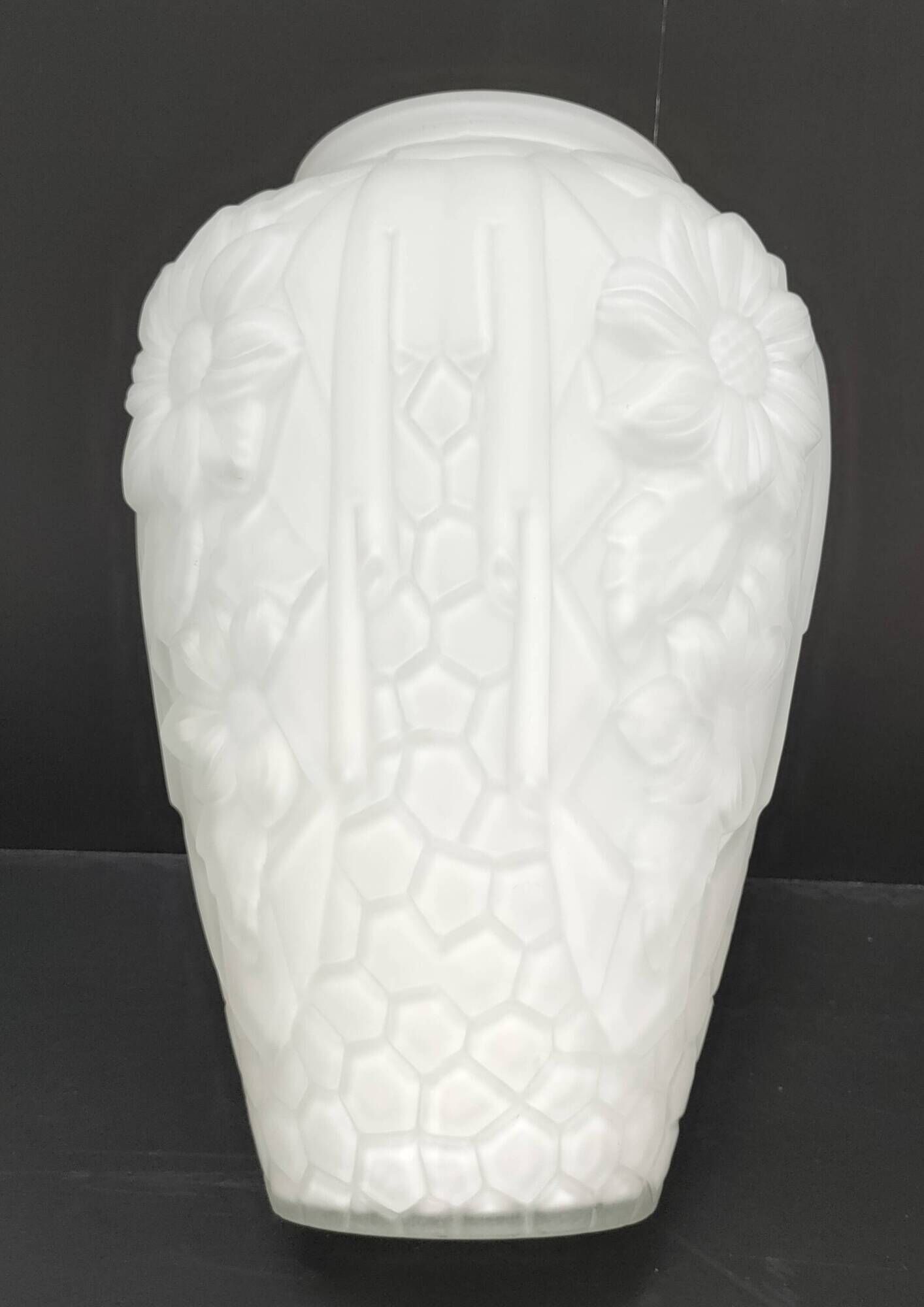 Large art deco glass vase with French floral decor H. 29.5 cm