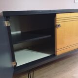 1950s-inspired enfilade