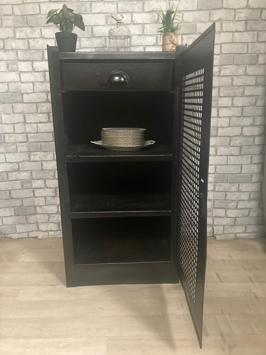 Meuble d’atelier