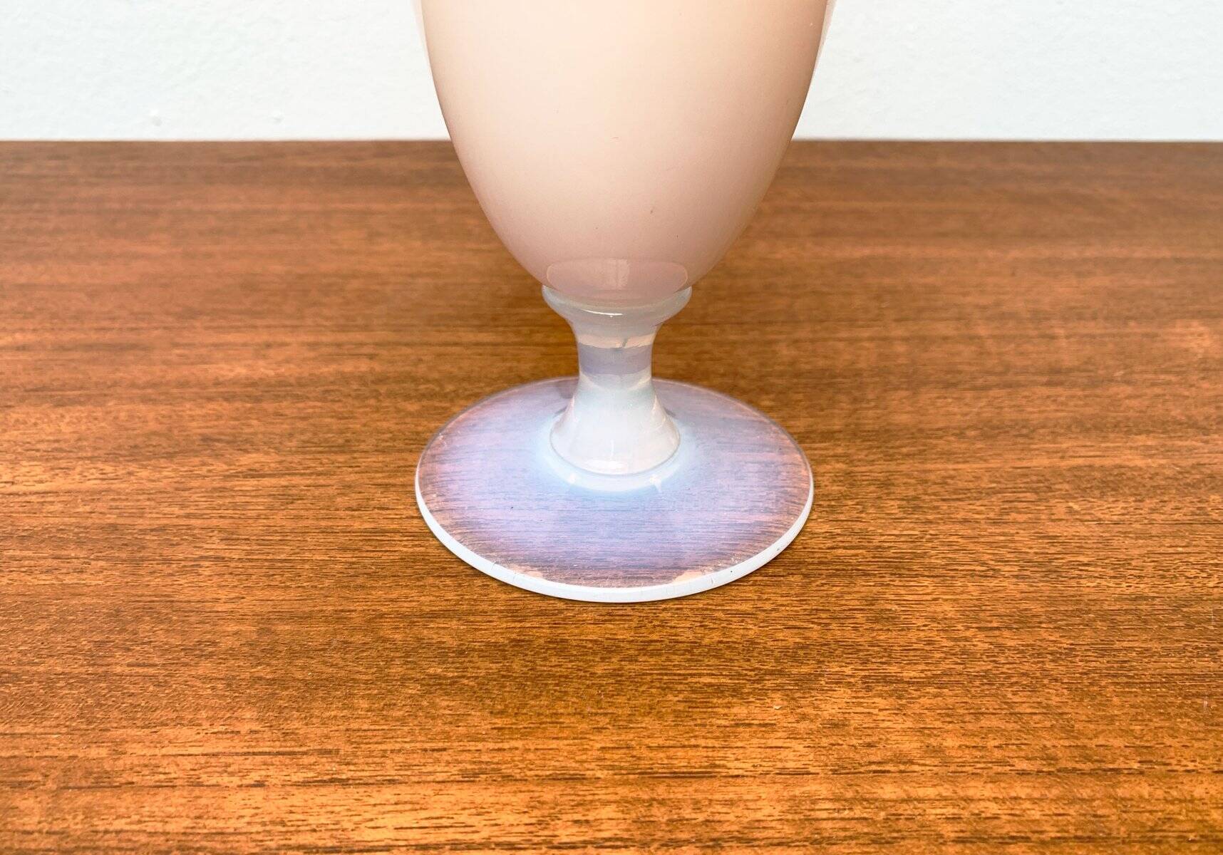 French opaline glass table lamp from the mid-century Sèvres, 1960s.