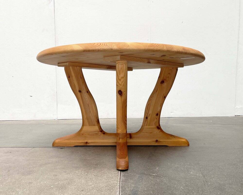 Vintage pine coffee table by Burchardt Nielsen, 1970s.