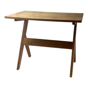 table d’appoint pieds