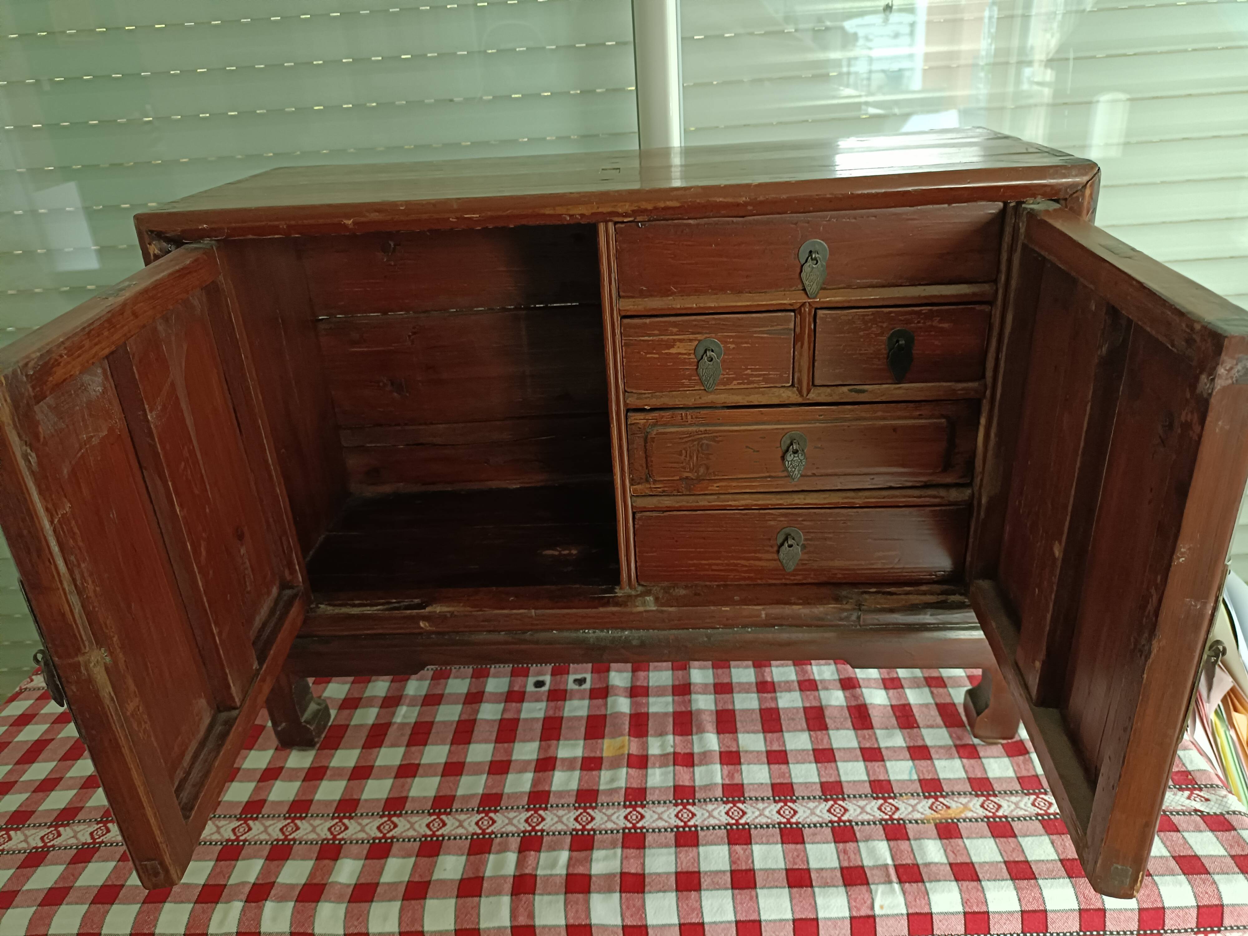 Chinese writing cabinet