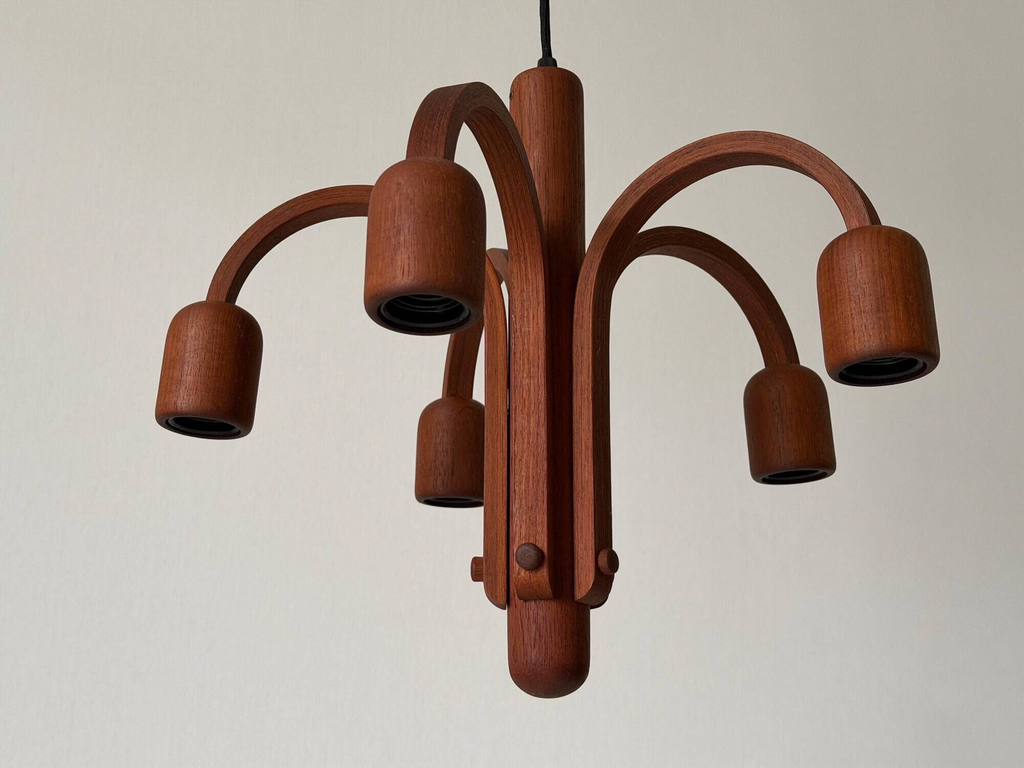Suspended Sputnik counterweight lamp with 5 arms in teak by Domus, 1970s, Italy.