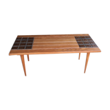 Coffee table in pine