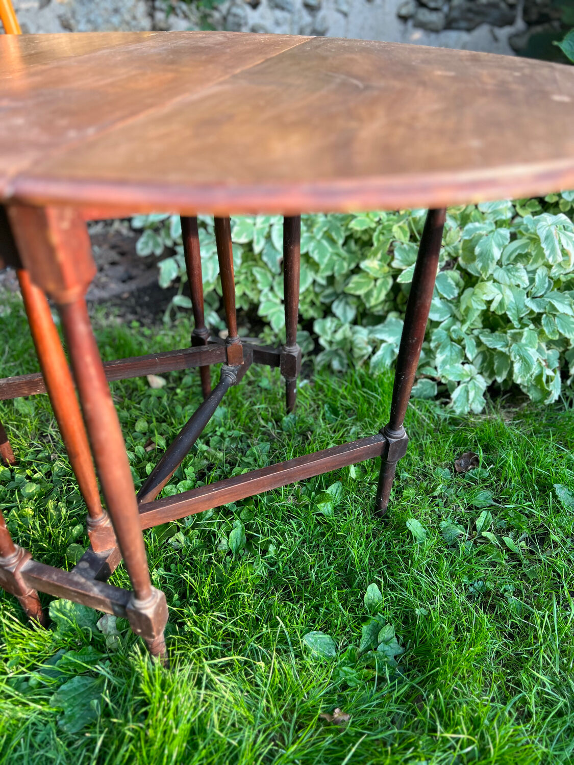 Table d’appoint pliable Gateleg en acajou