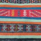 Tapis kilim multicolore fait main traditionnel