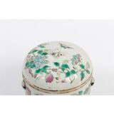 Covered Pot China, Late Nineteenth Century