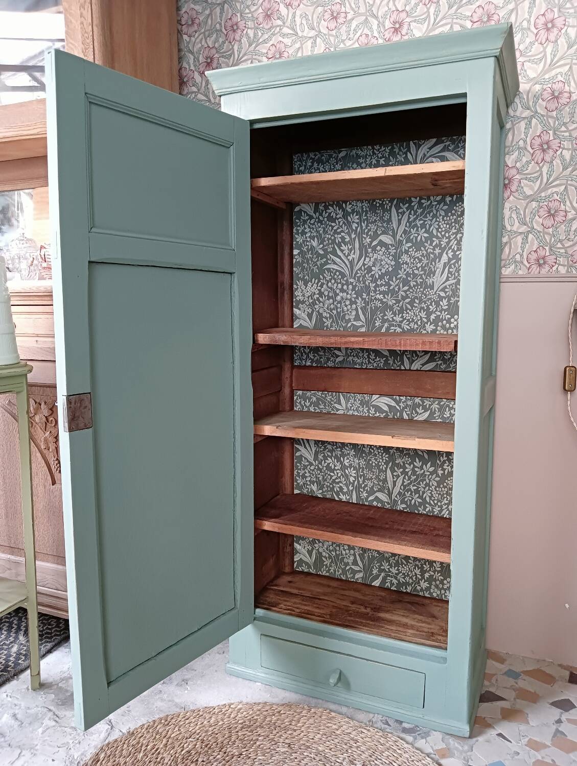 Parisian hosiery wardrobe