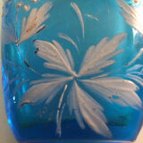 vase bleu
