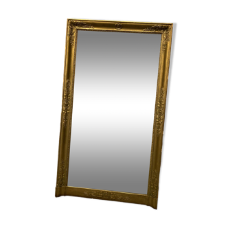 Wooden mirror with moldings