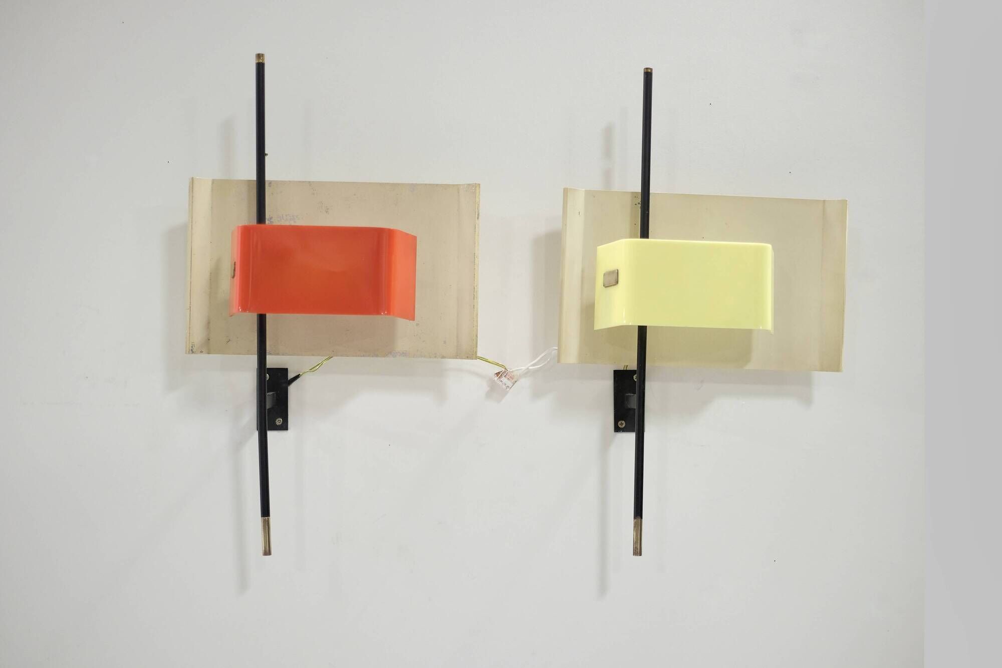 Superb pair of 2020 model wall lights by Bruno Gatta for Stilnovo - 1955s