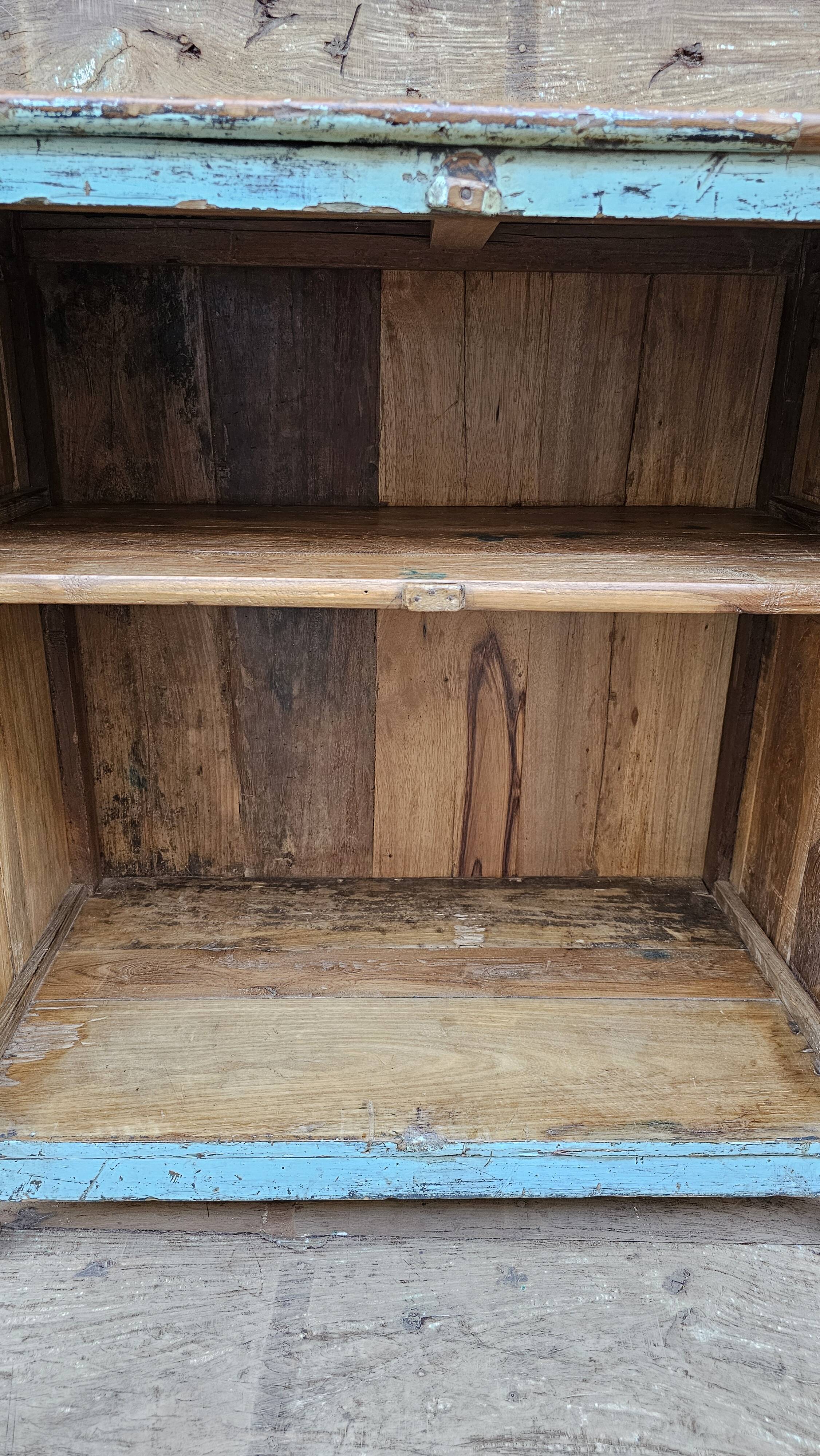 Ancien buffet en teck birman