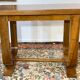 Table époque art déco à plateau ouvrant loupe de noyer