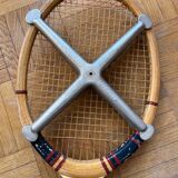 Raquette de tennis ancienne