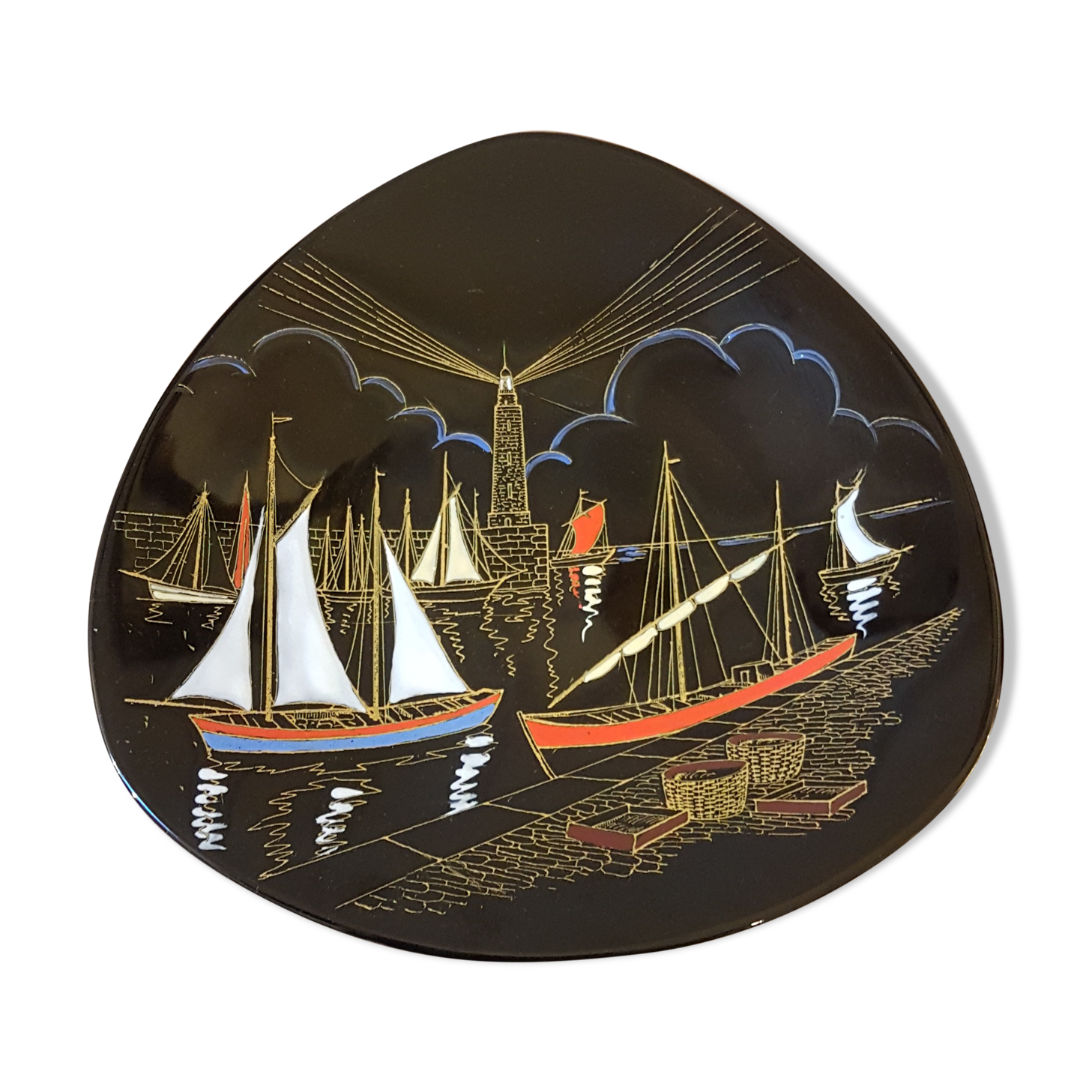 Vintage decorative plate