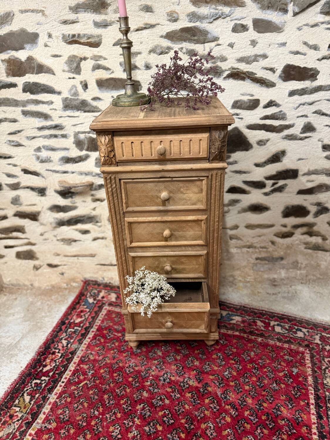 Petit meuble de rangement bois brut