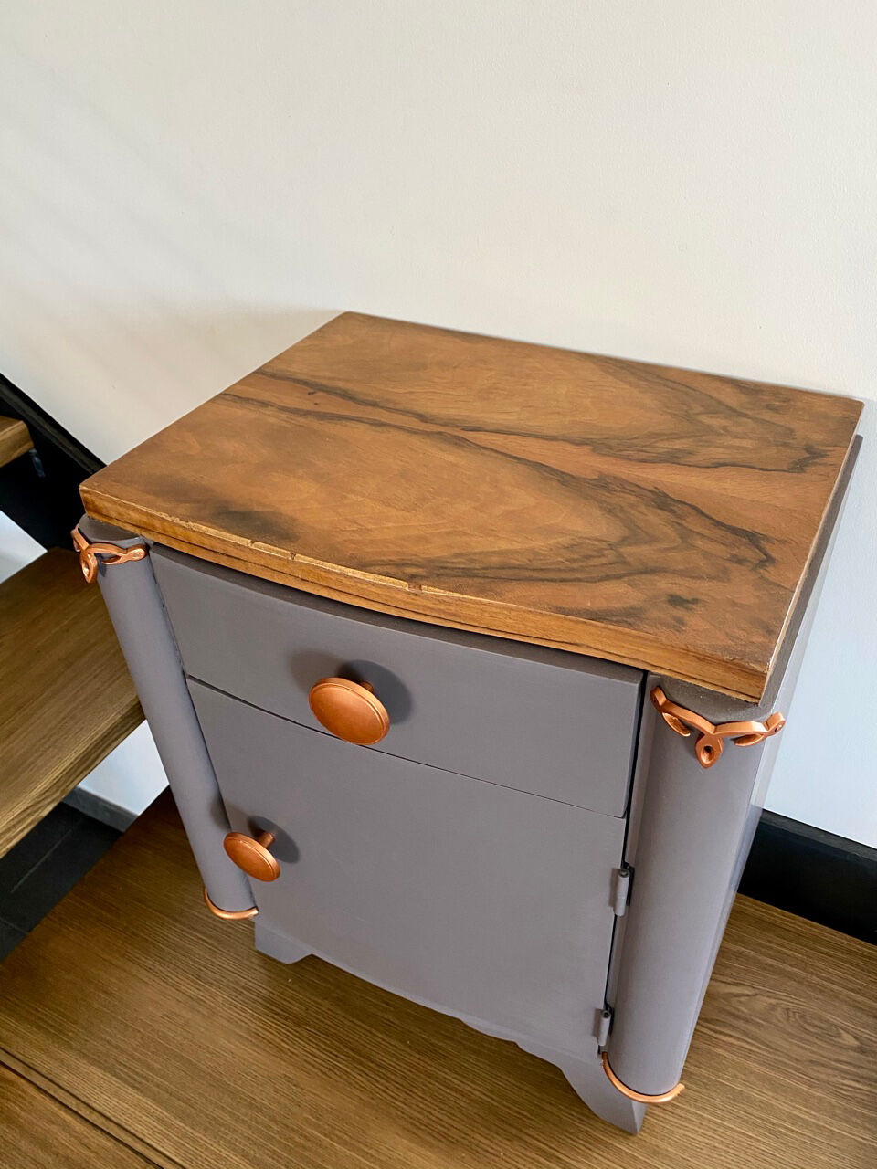 Vintage bedside table 40s