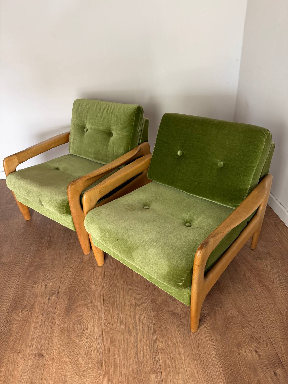 Pair of vintage Scandinavian armchairs – Eugen Schmidt / Solofor style