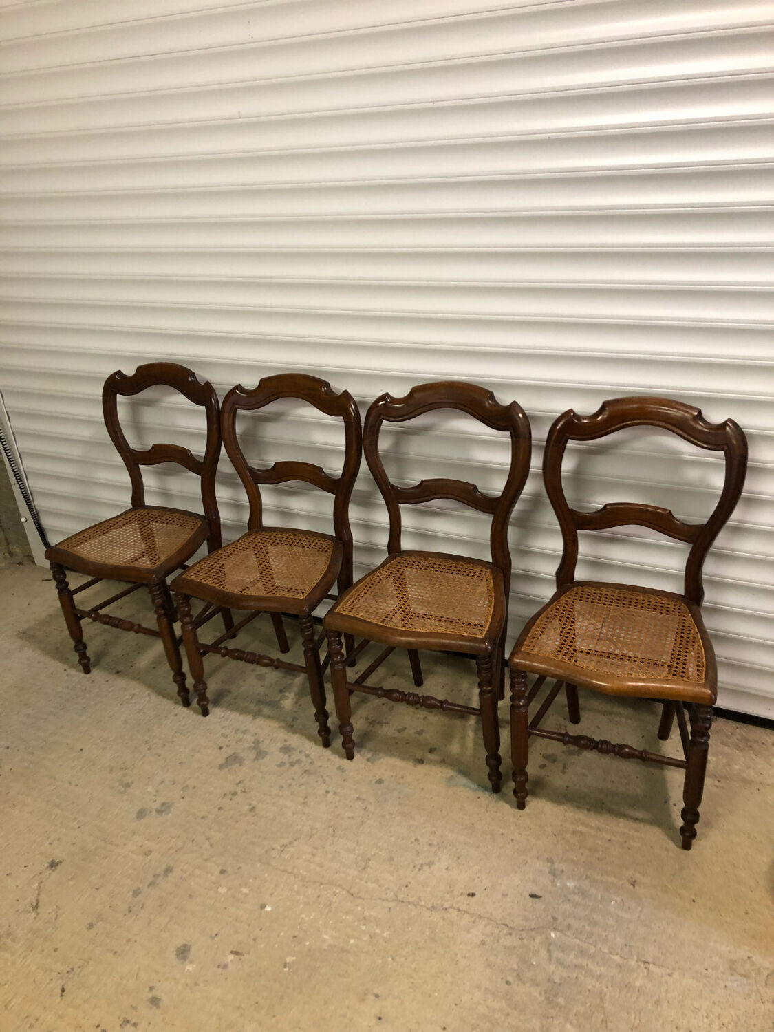Louis philippe chairs