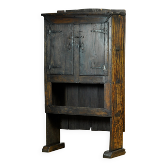 Spanish oak cabinet, circa 1800