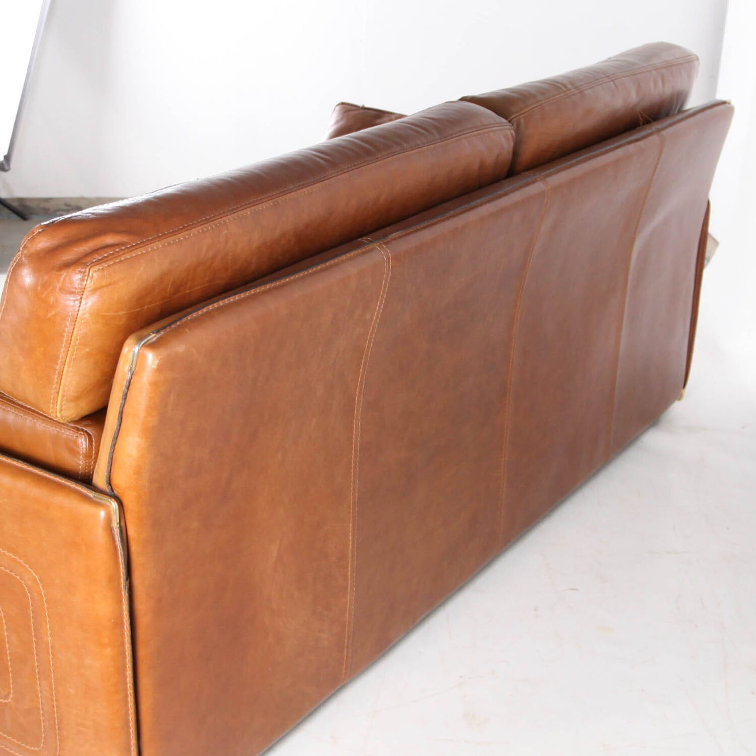 Large leather sofa Roche Bobois