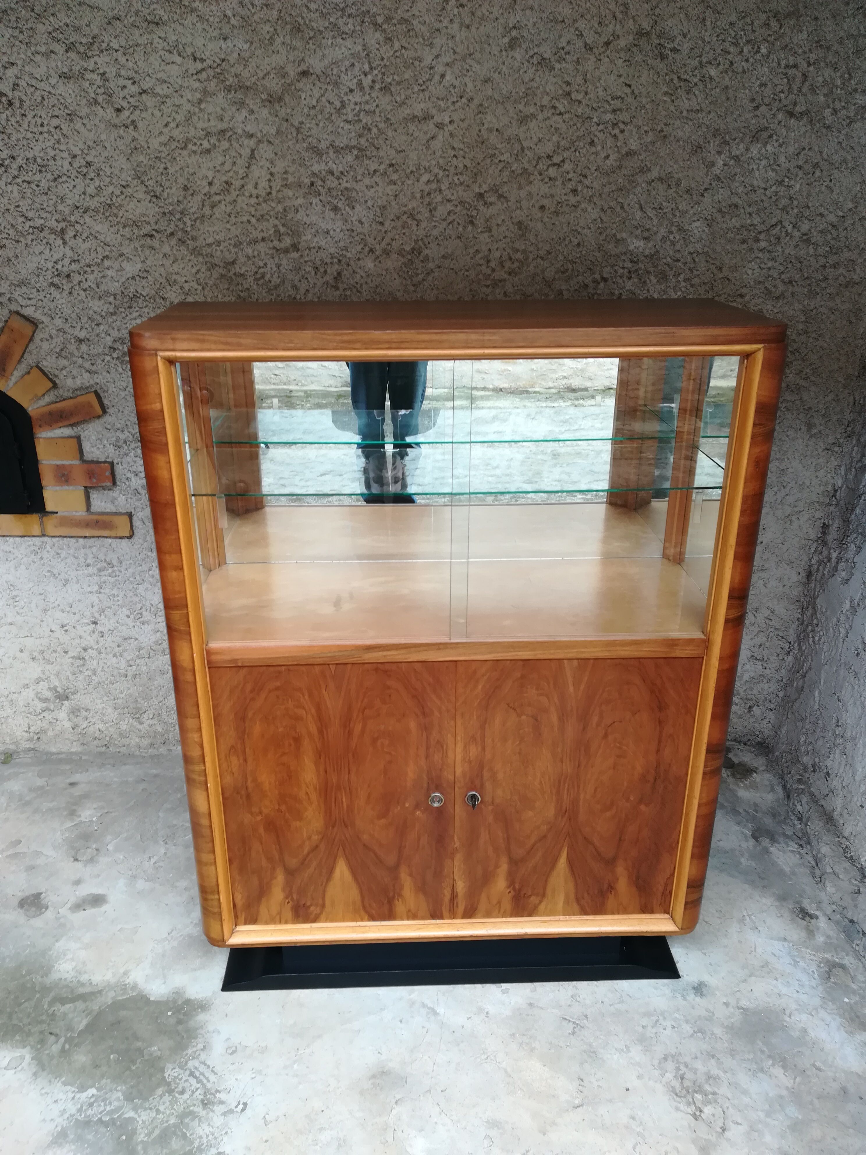 Showcase of coin art deco 1930