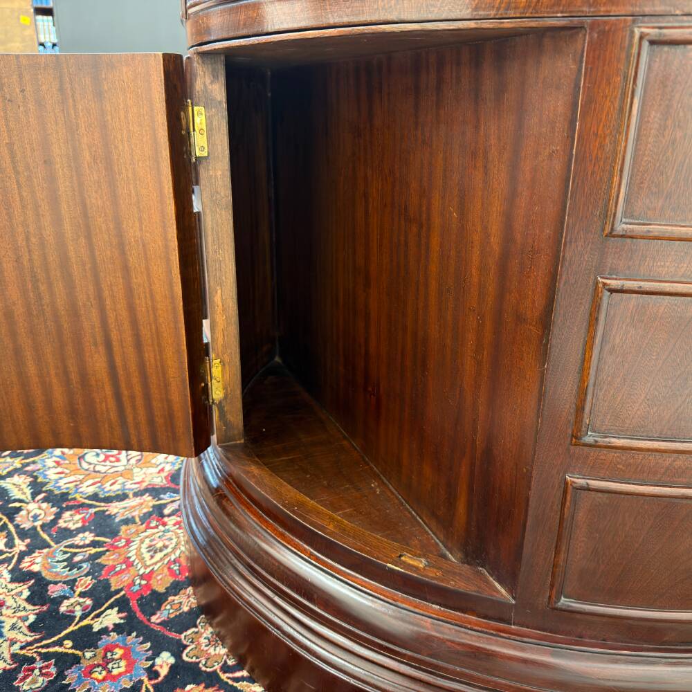Large Classic English Oval Desk