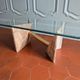 Table basse Ligne Roset des années 80 en marbre rose