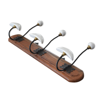 Vintage hook with 3 solid wood hooks