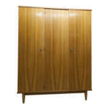 Armoire scandinave 3 portes en teck blond