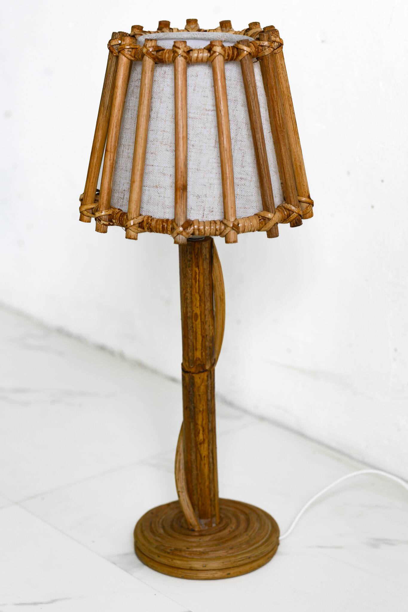 Lampe de table en roseau crayon moder du milieu du siècle
